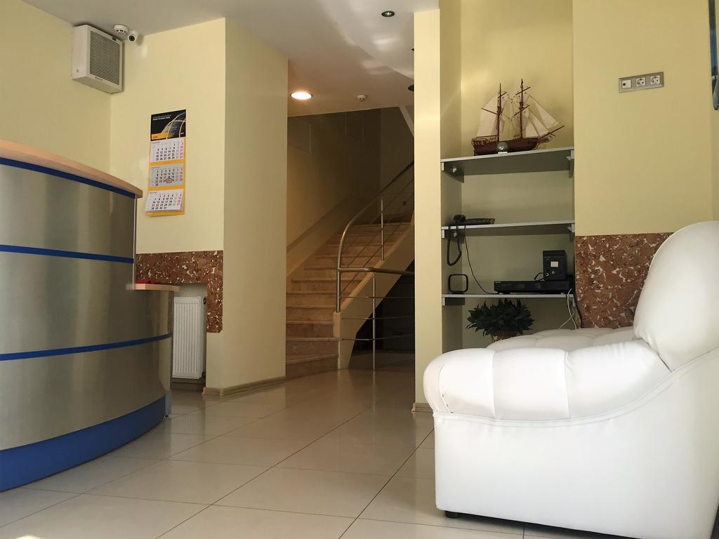 Consul Hotel Консул 敖德萨 外观 照片
