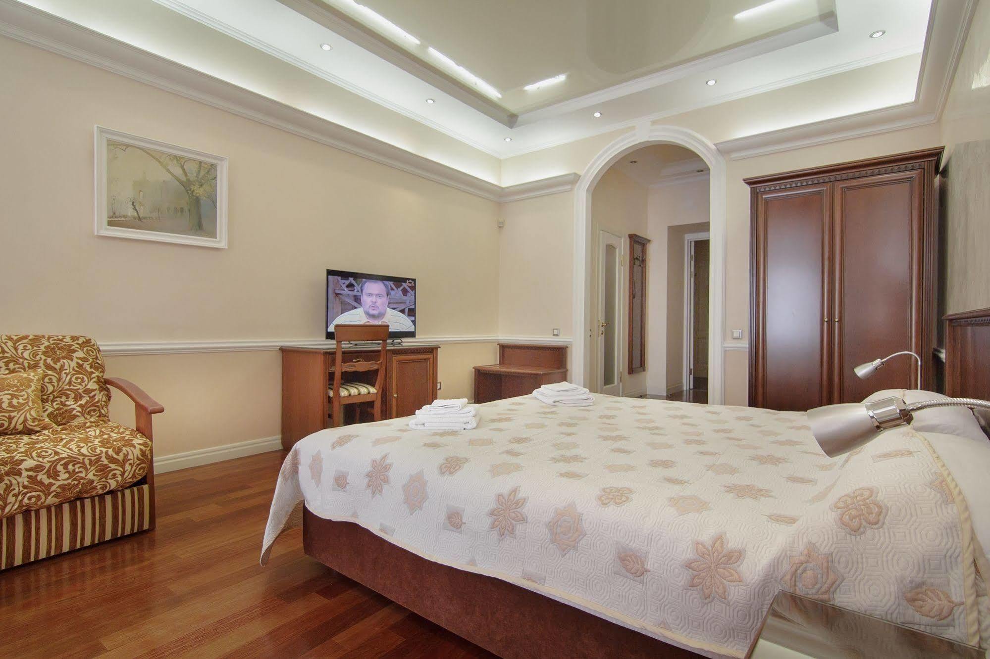 Consul Hotel Консул 敖德萨 外观 照片